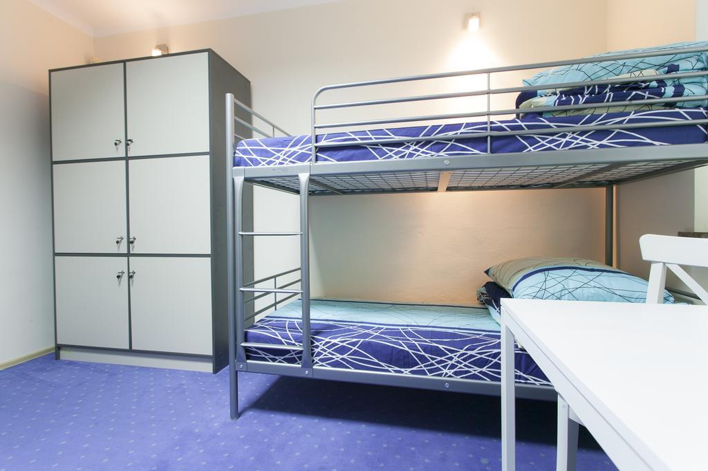 Club Hostel Varşova Oda fotoğraf