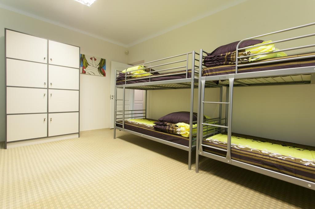 Club Hostel Varşova Oda fotoğraf