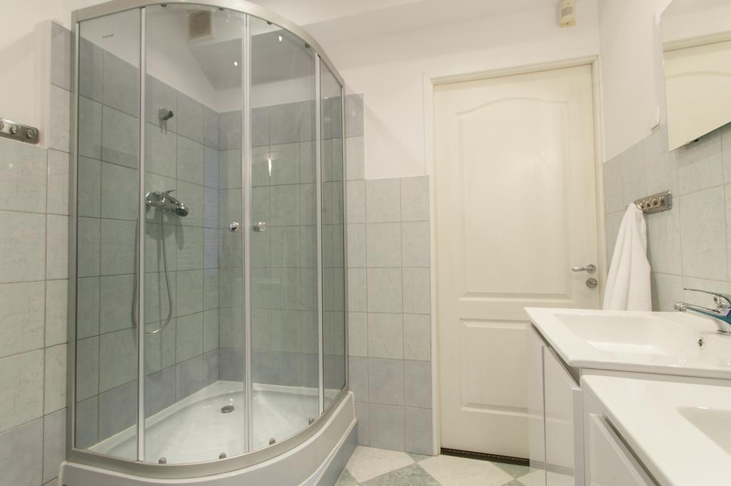Club Hostel Varşova Oda fotoğraf