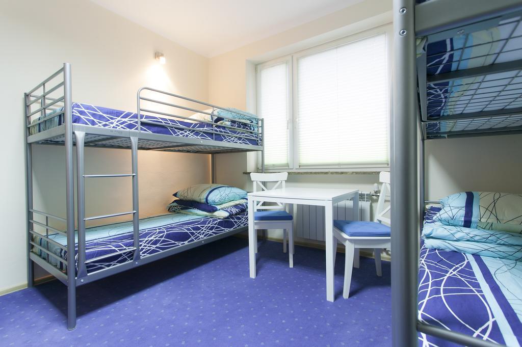 Club Hostel Varşova Oda fotoğraf